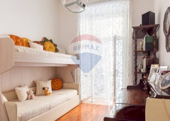 Soggiorno - Quadrilocale Via Pasquale Stanislao Mancini
 
13, Napoli - foto 15