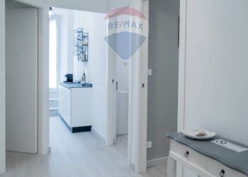Two-room apartment Sanremo, IM, Sanremo - photo 9
