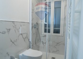 Two-room apartment Sanremo, IM, Sanremo - photo 15