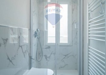 Two-room apartment Sanremo, IM, Sanremo - photo 16