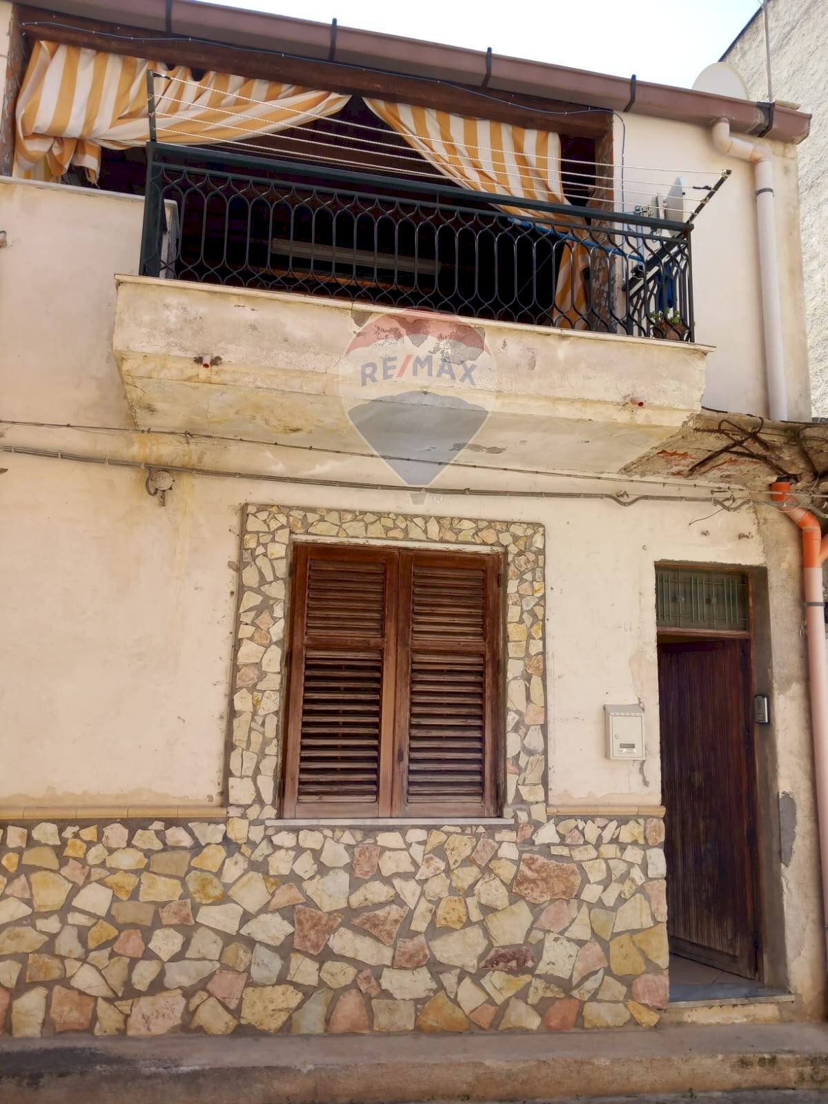 Casa all\'aperto - Casa indipendente Via Serradifalco
 
66, Casteldaccia - foto 2