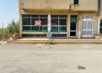 Edificio all\'aperto - Locale Commerciale via generale cascino
96, Vittoria - foto 5