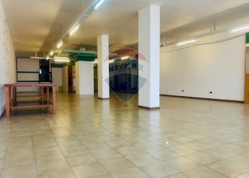 Stanza vuota - Locale Commerciale via generale cascino
96, Vittoria - foto 7