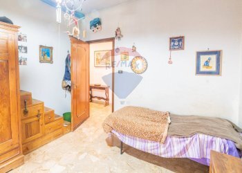 Camera / camera da letto - Appartamento Piazza Giovanni Boccaccio
 
1, Palermo - foto 17