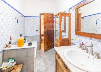 Bagno - Appartamento Piazza Giovanni Boccaccio
 
1, Palermo - foto 28