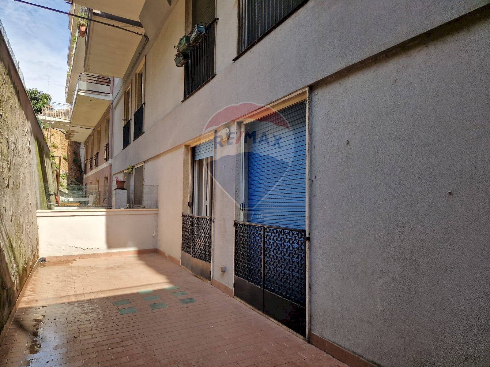 Terrazza - Trilocale Via Papa Giovanni XXIII
 
53, Chieti - foto 2