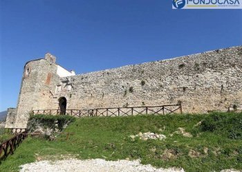 La Rocca - Casa semi indipendente Moncenisio
 
25, Pietrasanta - foto 16