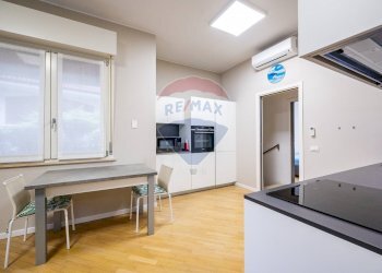 Cucina - Bilocale Via Pascoli
 
14, Mantova - foto 5