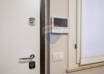 Dettagli - Bilocale Via Pascoli
 
14, Mantova - foto 9