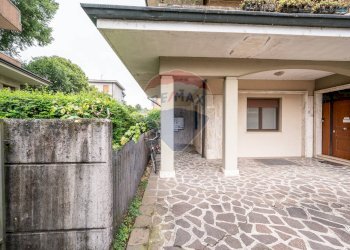 Terrazza - Bilocale Via Pascoli
 
14, Mantova - foto 30