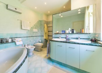 Foto 10 - Villa P. Farinati
 
4, Garda - foto 10