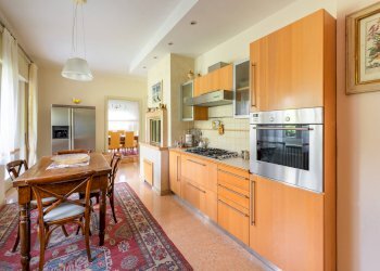 Foto 26 - Villa P. Farinati
 
4, Garda - foto 26