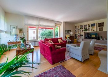 Foto 48 - Villa P. Farinati
 
4, Garda - foto 48