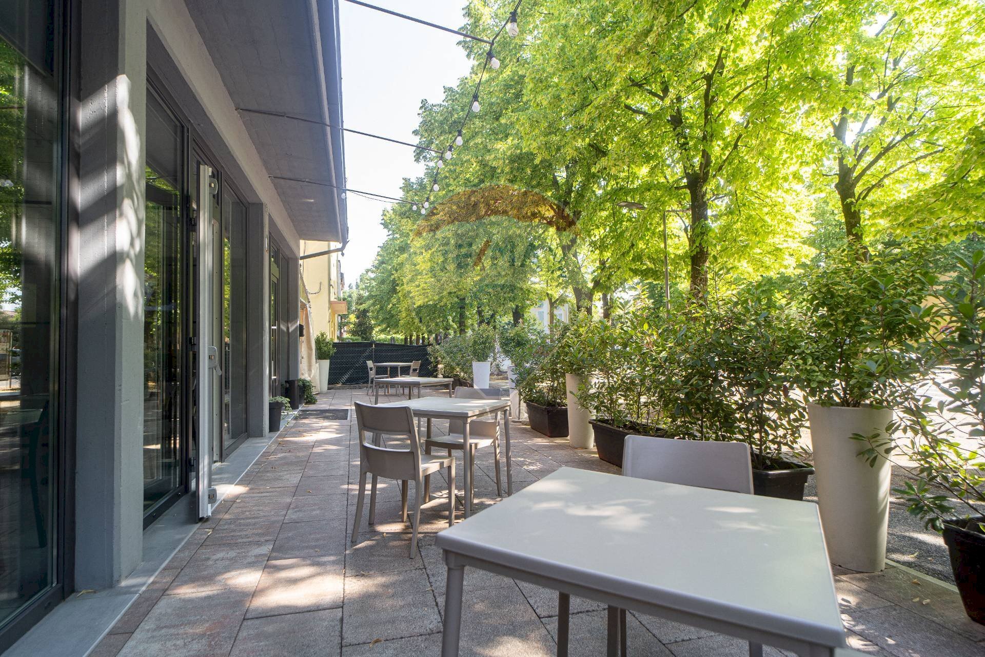 Esterno - Commercial Premises Aldice Cervi
 
26/27, Gattatico - photo 3