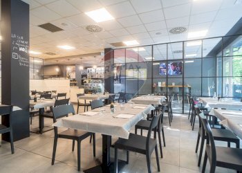 sala pranzo - Commercial Premises Aldice Cervi
 
26/27, Gattatico - photo 1