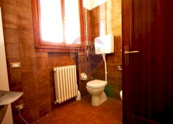 Appartamento via Matteotti, 1 
 Finale Emilia, Finale Emilia - foto 10