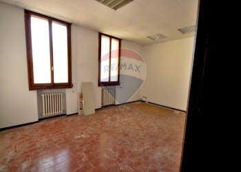 Appartamento via Matteotti, 1 
 Finale Emilia, Finale Emilia - foto 15