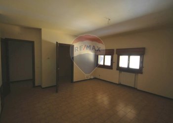 Appartamento via Matteotti, 1 
 Finale Emilia, Finale Emilia - foto 21