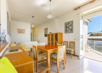 Salone - Four-room apartment via Ninfa, 7, Anzio - photo 16