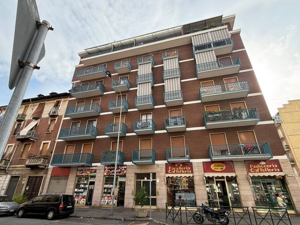 Facciata - Box via Salassa, 20, Torino - foto 1