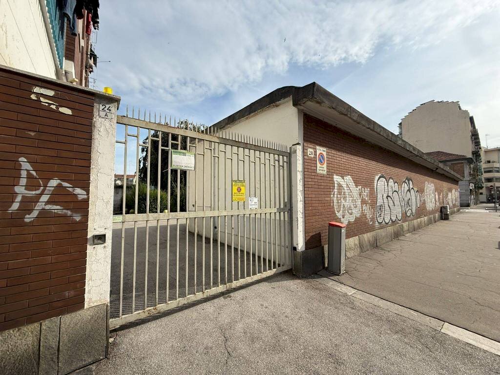 Ingresso - Box via Salassa, 20, Torino - foto 2