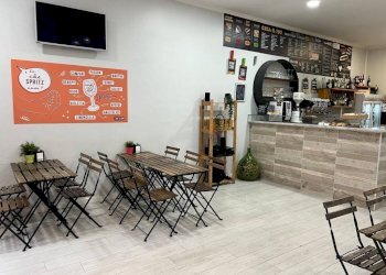 Interno non residenziale - Bar Tavola Calda - Fredda Torino (zona Lingotto) - foto 2