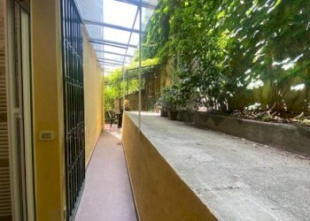 Interno palazzo - Quadrilocale via Amerigo Vespucci, 14, Alassio - foto 6