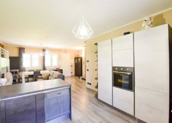 Cucina - Quadrilocale via Fiume, 26, Ponte Lambro - foto 5