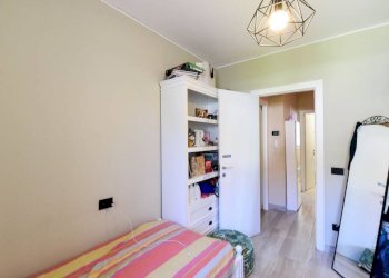 Camera da letto - Quadrilocale via Fiume, 26, Ponte Lambro - foto 16