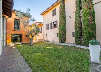 Independent house Via Della Repubblica, Cavriago - photo 8