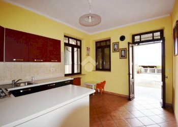 Semi-detached house Via Roma, Azeglio - photo 4