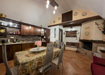 One-room apartment Vico Lombardi, Taggia - photo 2