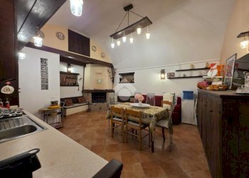 One-room apartment Vico Lombardi, Taggia - photo 3