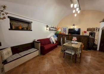 One-room apartment Vico Lombardi, Taggia - photo 7