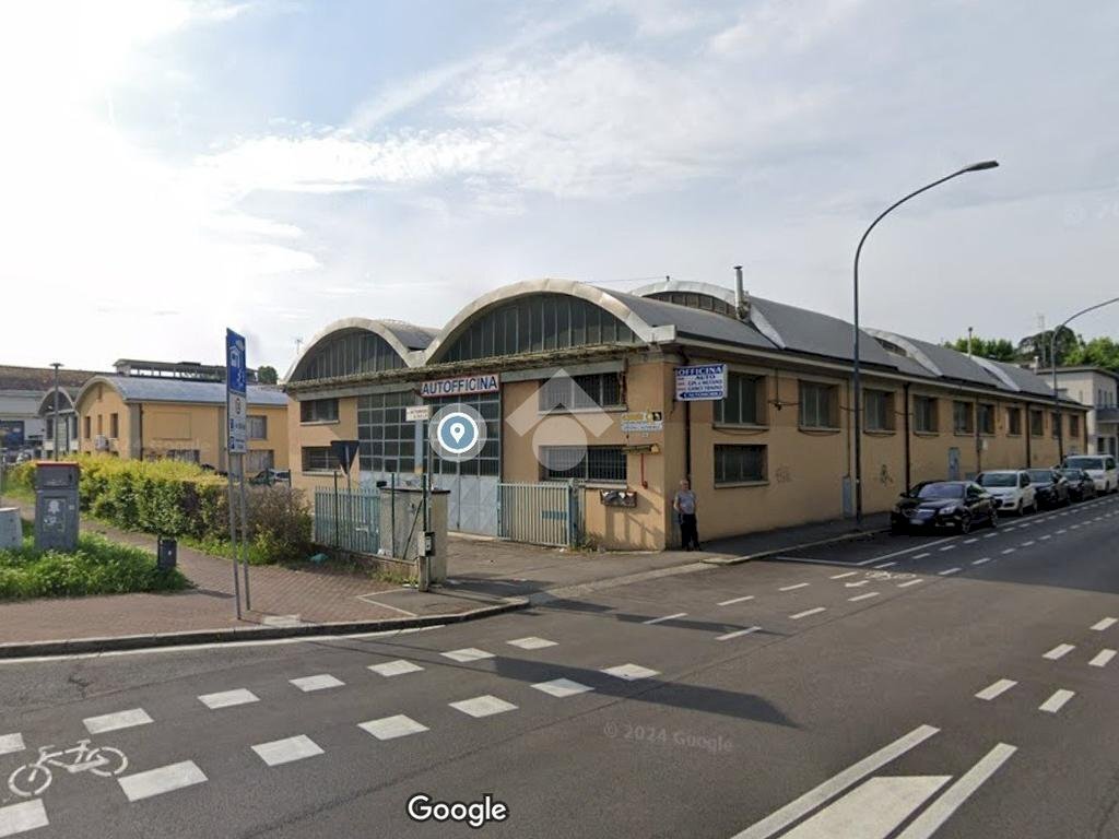 Capannone via triumvirato, Bologna (zona Battindarno) - foto 1