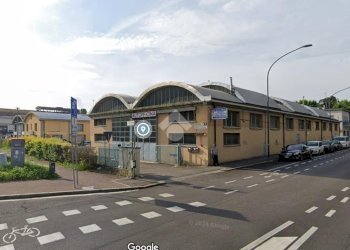 Capannone via triumvirato, Bologna (zona Battindarno) - foto 1