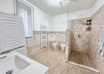 Three-room apartment Via Martiri d'Ungheria, Binasco - photo 15