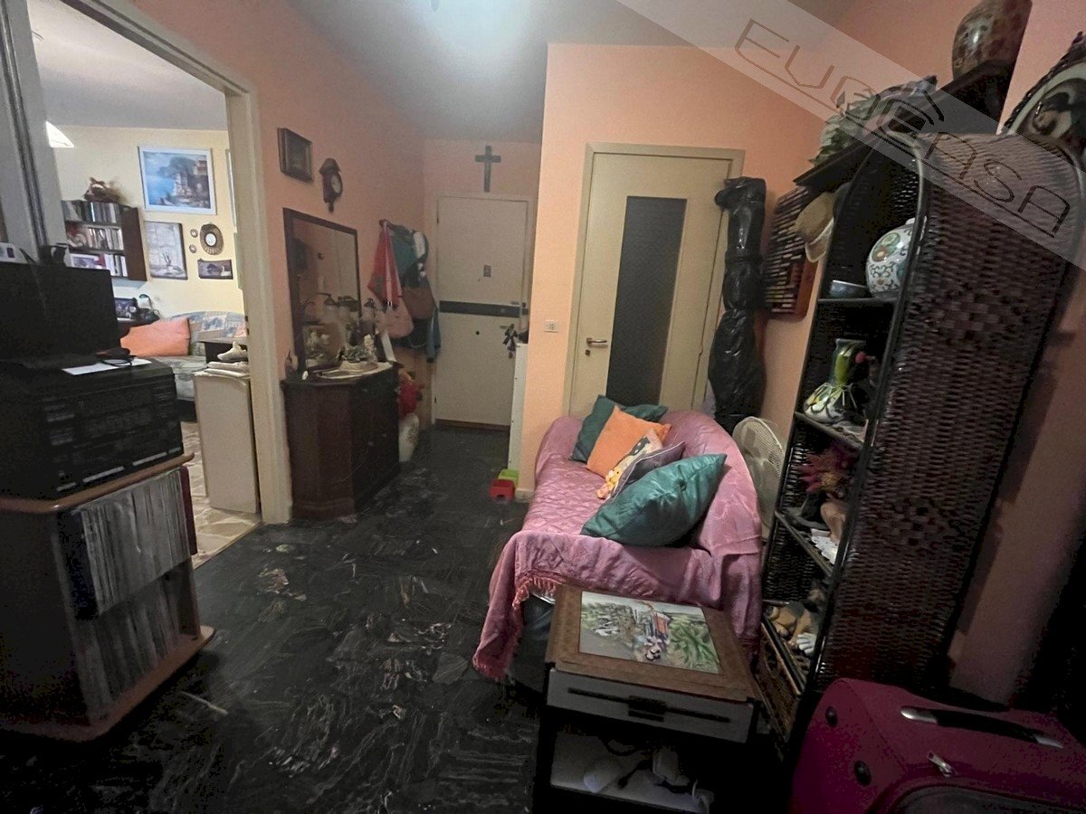 Two-room apartment Via Roma , Perosa Argentina - photo 3