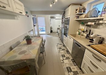 Bilocale Via Villa, Genova (zona Bavari) - foto 1