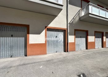 Foto 2 - Box via pretatti, L'Aquila - foto 2