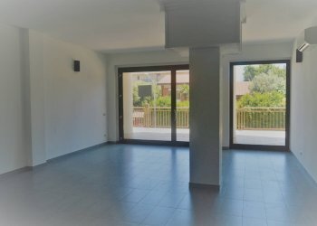 Foto 3 - Locale Commerciale Via Ciccarone, Vasto - foto 3