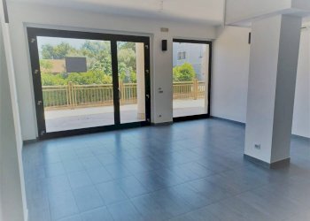 Foto 4 - Locale Commerciale Via Ciccarone, Vasto - foto 4