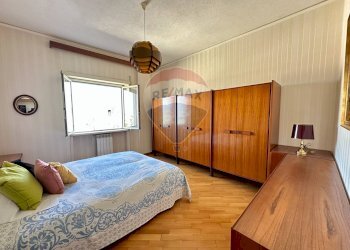 Camera / camera da letto - Appartamento Via Europa
 
35, Casoria - foto 20