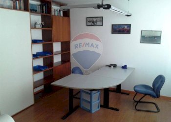 Ufficio - Casa semi indipendente Via Bari
 
283, Valenzano - foto 20