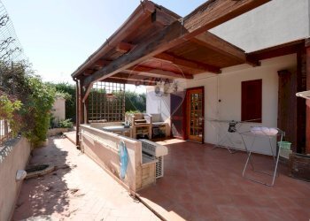 Terrazza - Casa semi indipendente Via Bari
 
283, Valenzano - foto 21