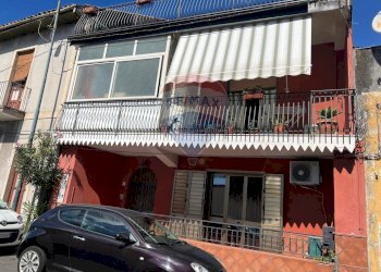 Casa all\'aperto - Casa indipendente Via G. Marconi
 
30-32, Nicolosi - foto 1