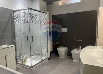 Bagno - Casa semi indipendente via Serra Belvedere
 
20, Misterbianco - foto 16