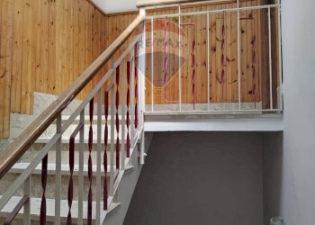 Scale - Trilocale Via Giosuè Carducci
 
28, Gela - foto 3