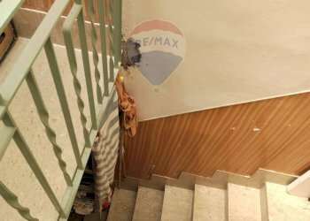 Scale - Trilocale Via Giosuè Carducci
 
28, Gela - foto 5