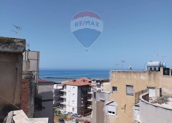 Edificio all\'aperto - Trilocale Via Giosuè Carducci
 
28, Gela - foto 20